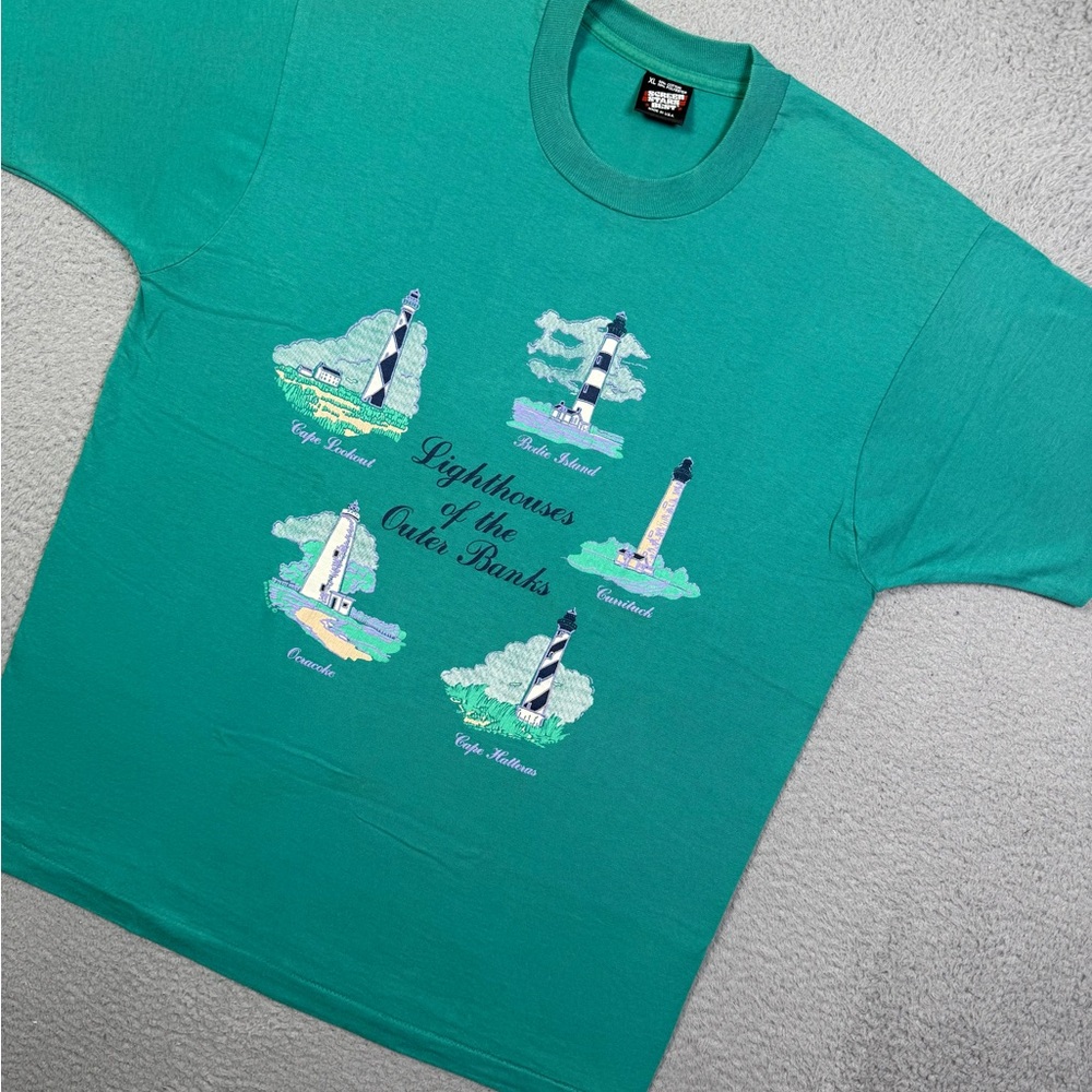 Vintage 90s Lighthouses of the Outer Banks T-shirt‎